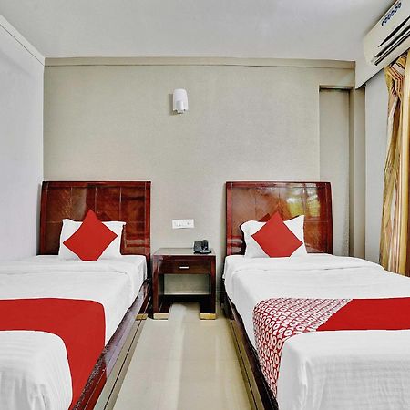 Hotel O Aec Residency マラリクラム エクステリア 写真