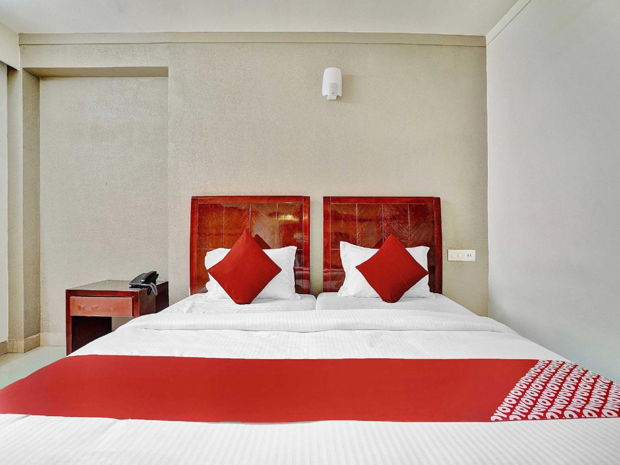Hotel O Aec Residency マラリクラム エクステリア 写真