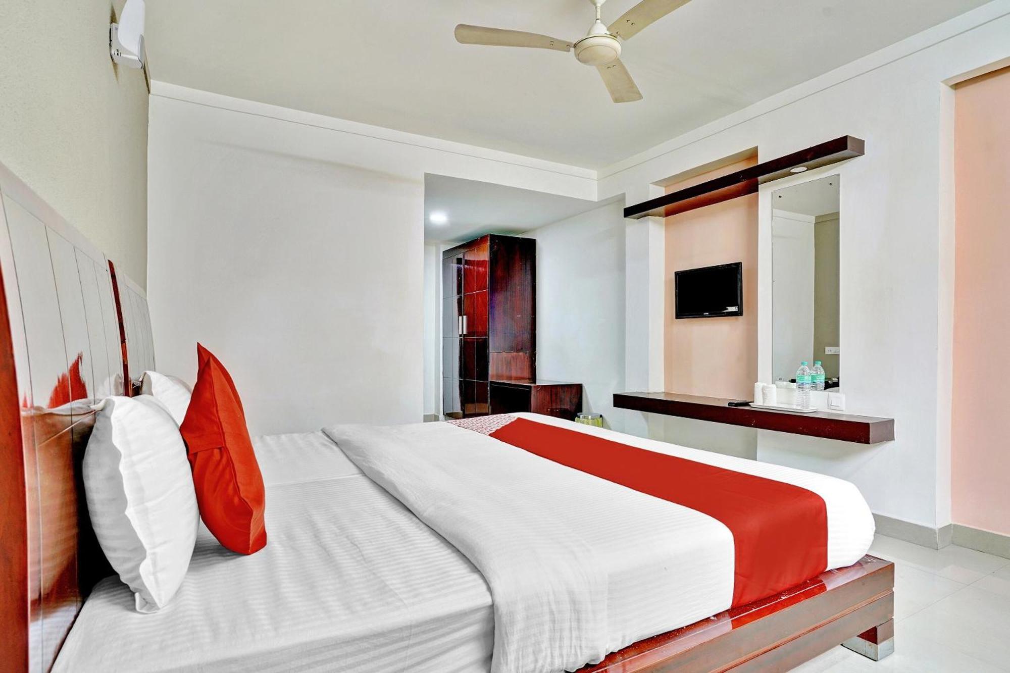 Hotel O Aec Residency マラリクラム エクステリア 写真